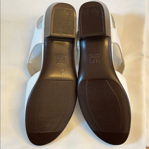 SAS SANDALS.  WHITE LEATHER.  NEW - Picture 4 of 9